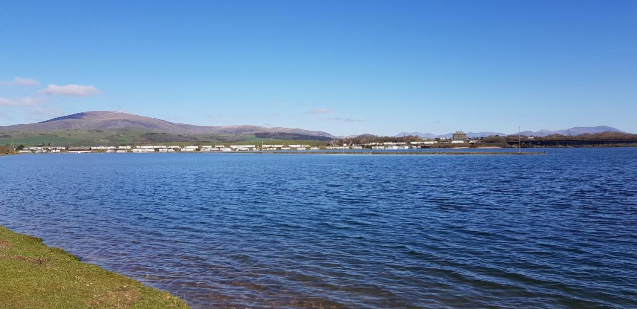 מילום Port Haverigg Marina Village מראה חיצוני תמונה
